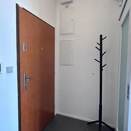 Modern And New Close To Downtown *